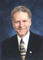 Roger Bertrand, dput de Portneuf  l'Assemble nationale du Qubec de 1993  2003